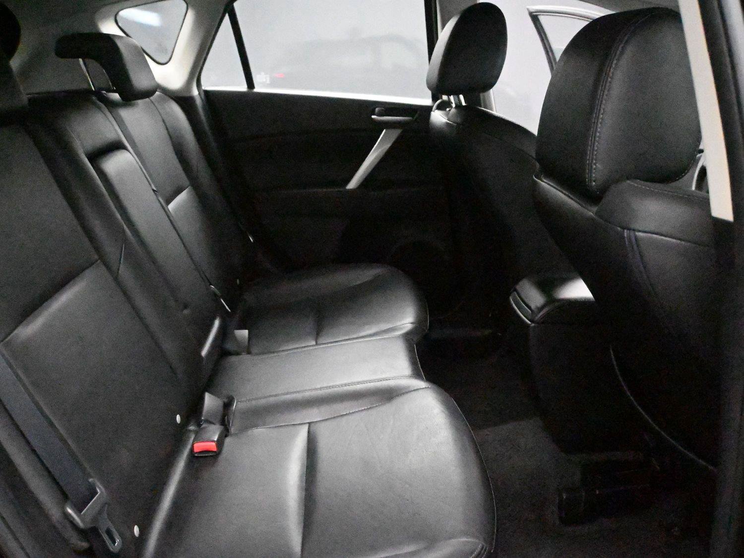 Used 2010 MAZDA MAZDA3 s Grand Touring FWD image 15