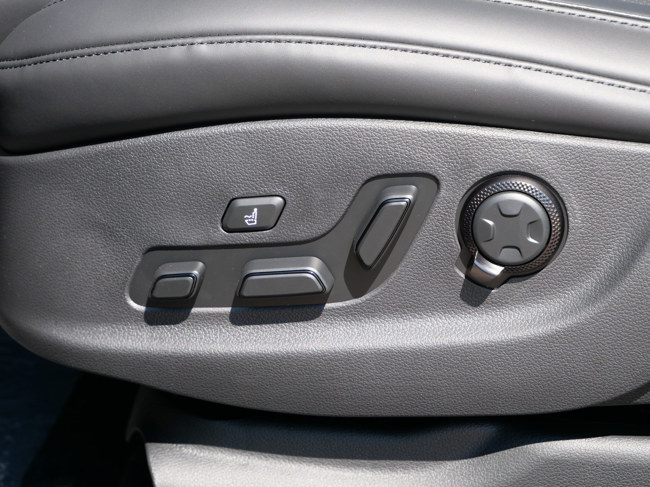 New 2027 Genesis GV80 3.5T Prestige AWD/4WD image 6