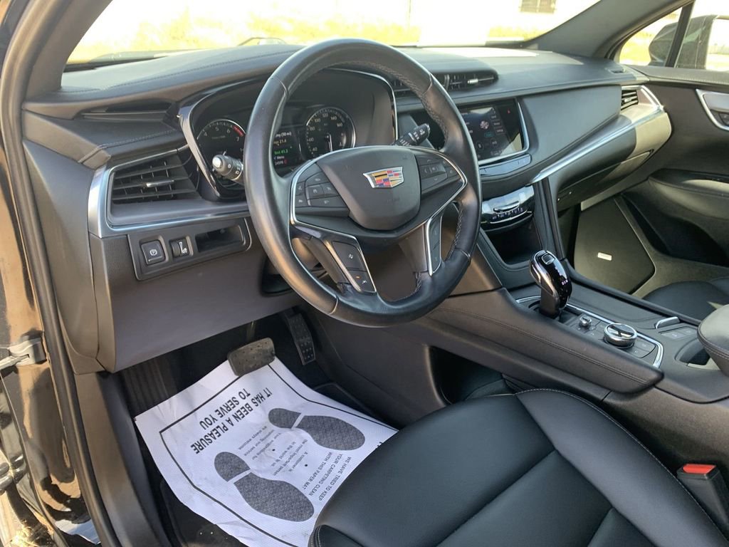 Certified 2022 Cadillac XT5 Luxury image 7