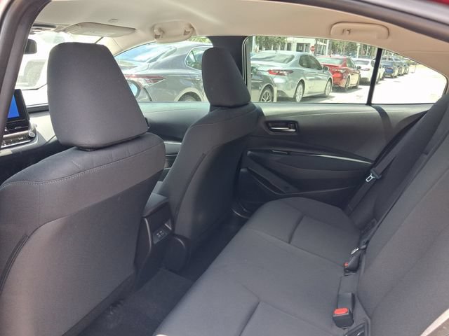 Used 2026 Toyota Corolla LE FWD image 5