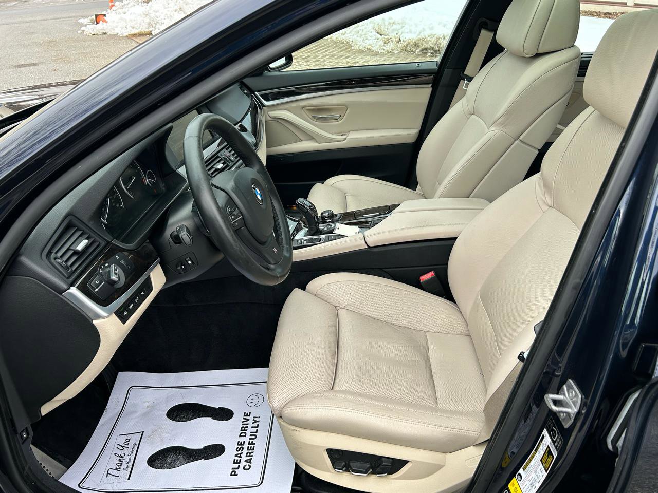 Used 2013 BMW 550i xDrive Sedan image 11