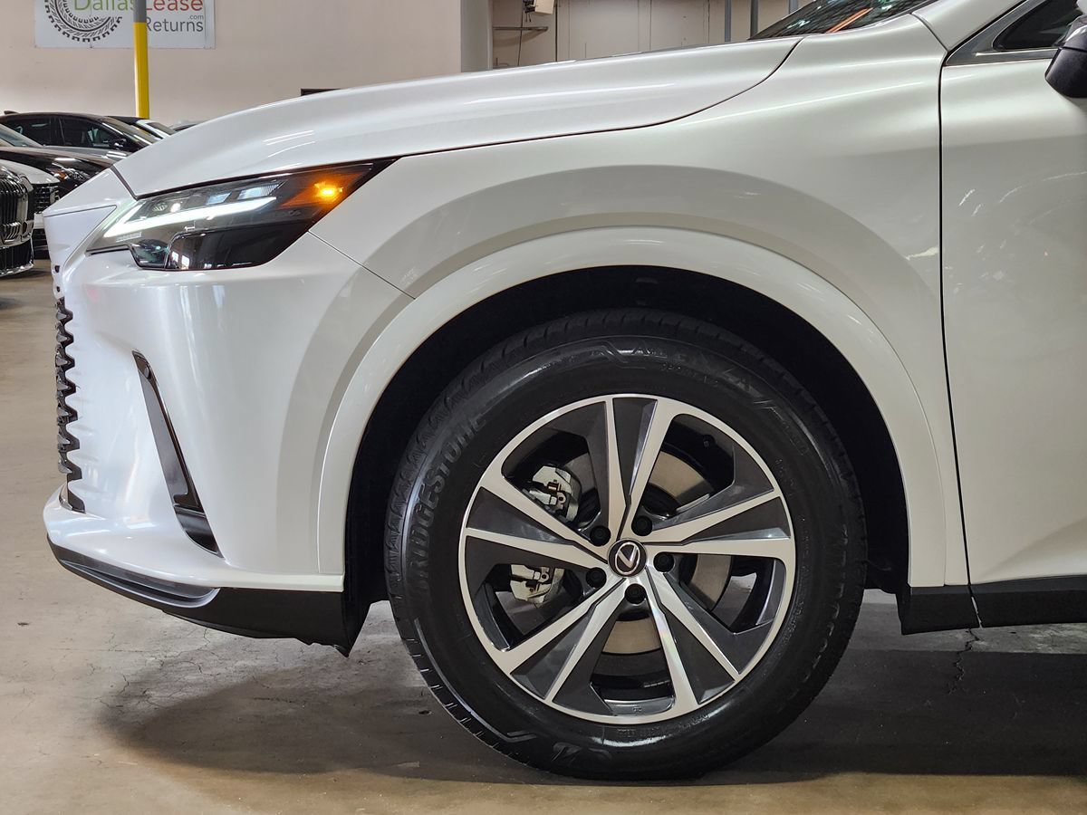 Used 2023 Lexus RX 350 Premium w/ Cold Area Package FWD image 5