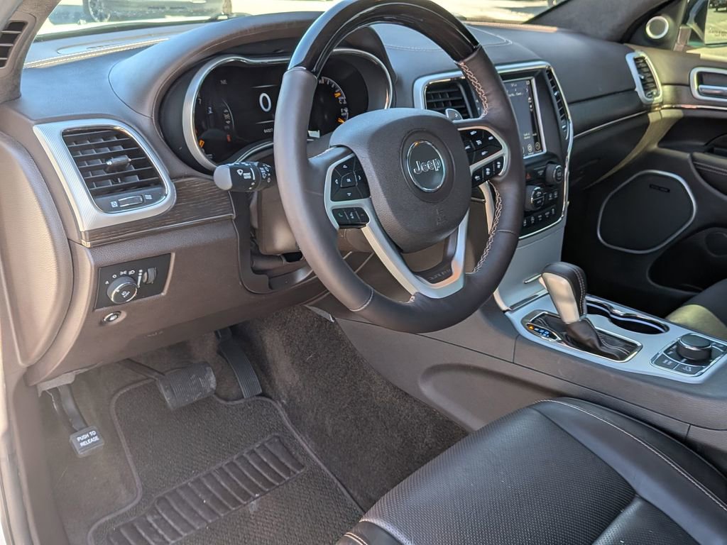 Used 2018 Jeep Grand Cherokee Summit w/ Platinum Series Group image 31