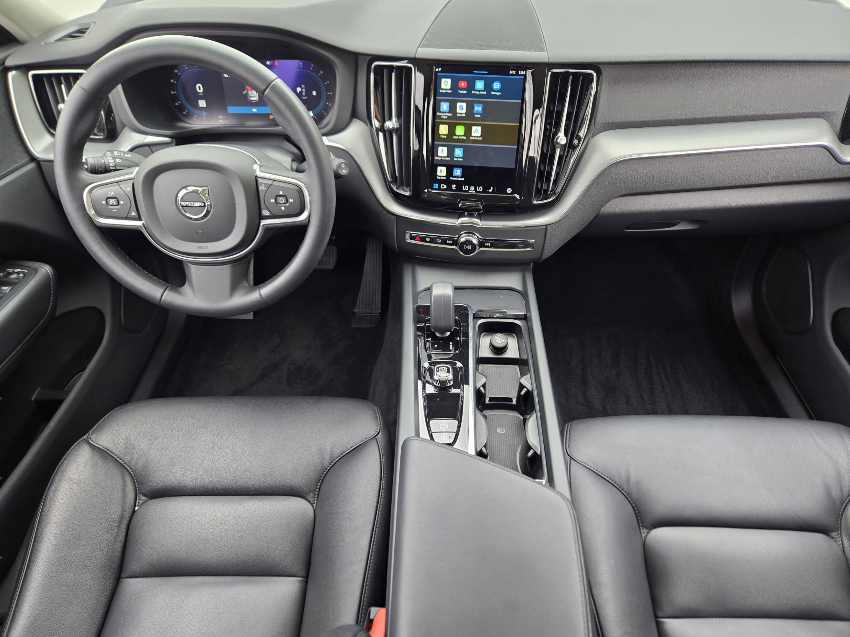 Used 2023 Volvo XC60 B5 Core w/ Climate Package image 36