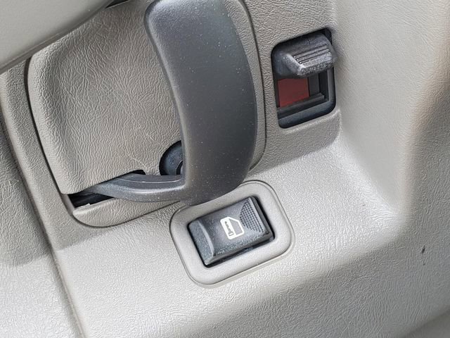 Used 2016 Chevrolet Express 2500 LS image 20