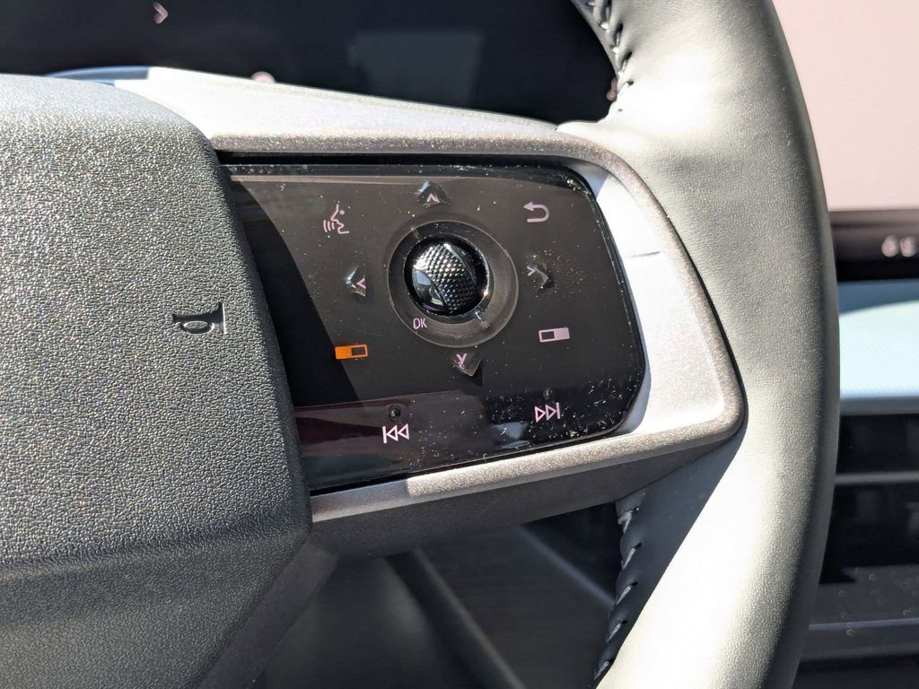 Certified 2025 Nissan Murano Platinum w/ Cargo Package image 17