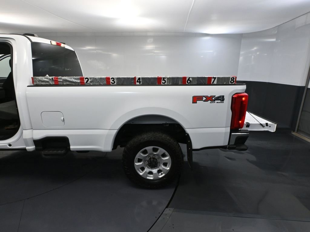 Used 2024 Ford F350 XLT w/ FX4 Off-Road Package image 37