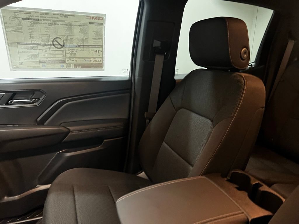 New 2026 GMC Canyon Elevation w/ Convenience Package AWD/4WD image 29