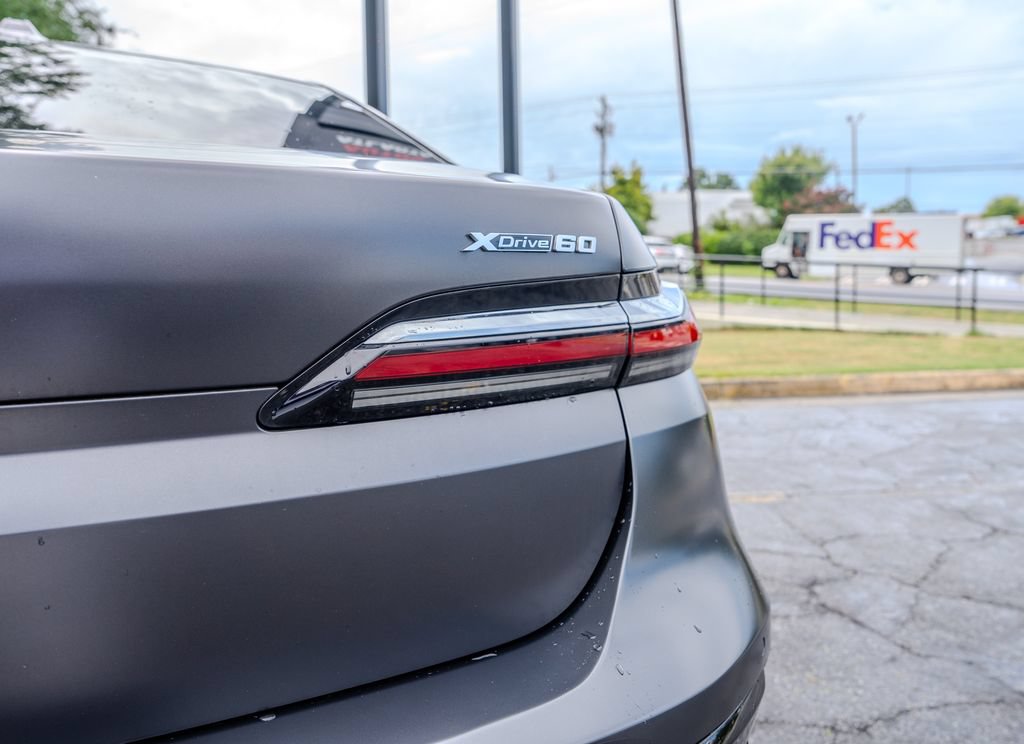 Used 2023 BMW i7 xDrive60 AWD/4WD image 29