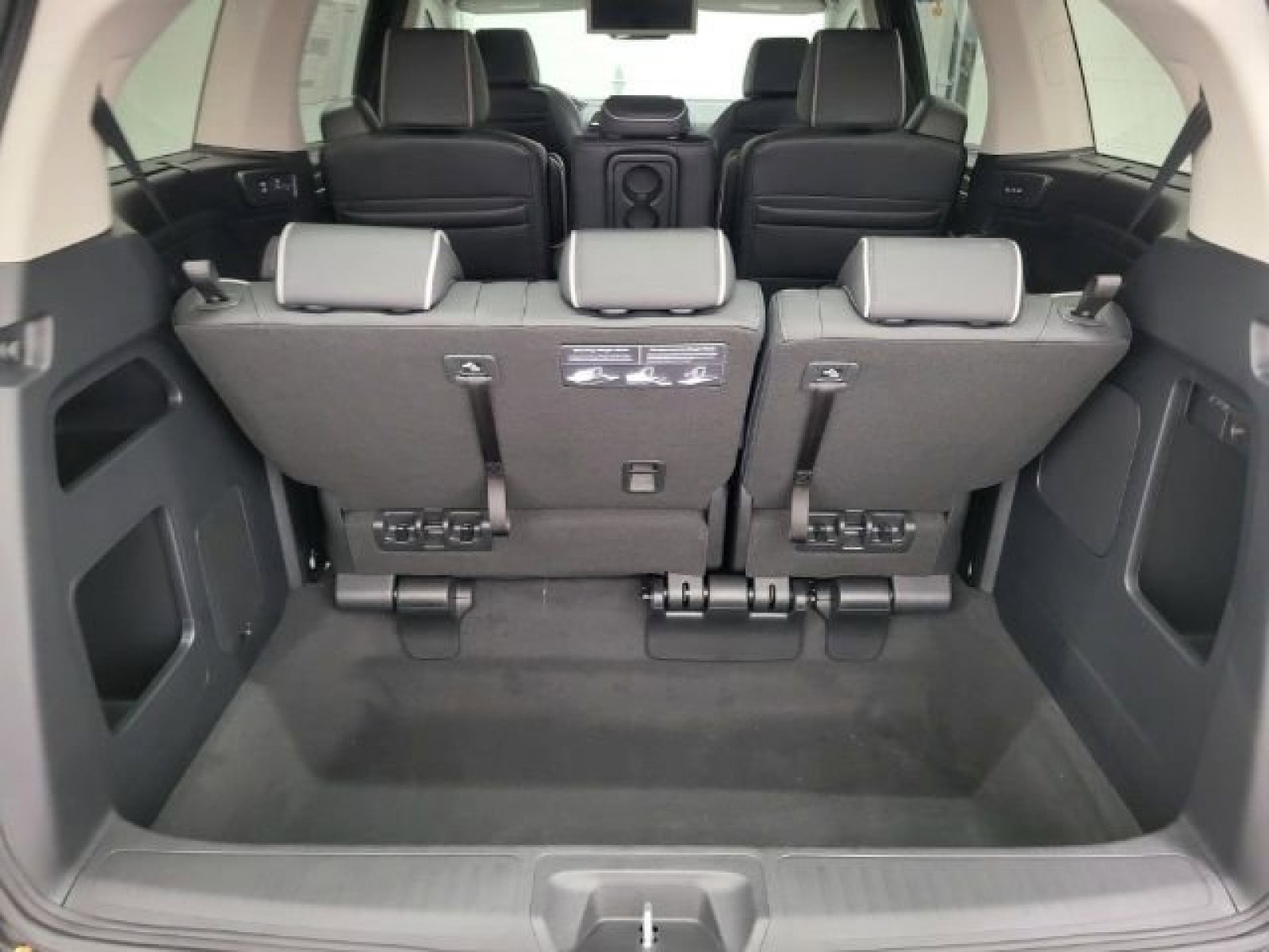 New 2026 Honda Odyssey Elite image 24