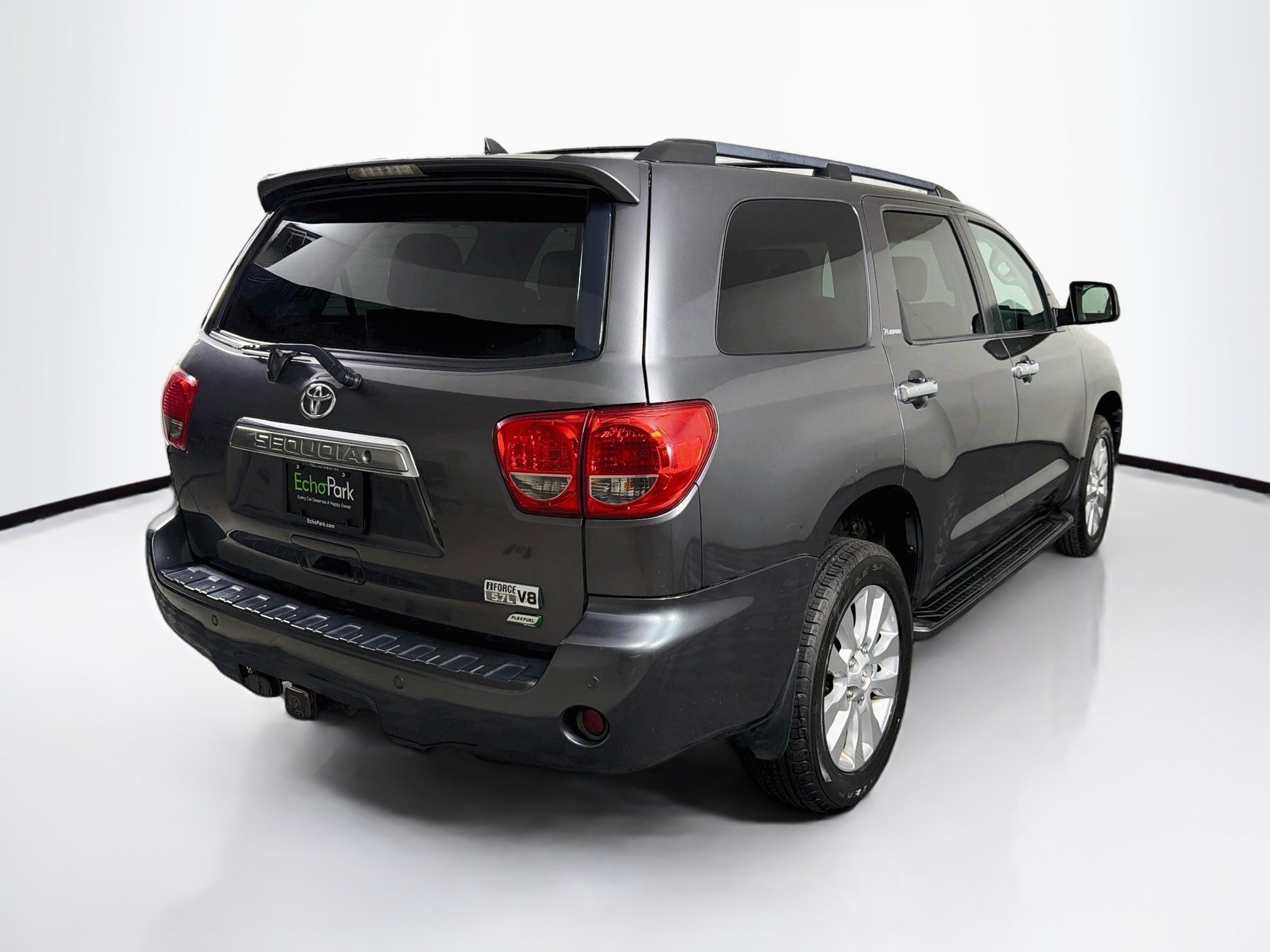 Used 2014 Toyota Sequoia Platinum AWD/4WD image 9