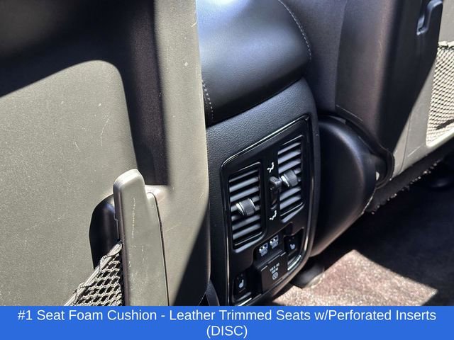 Used 2018 Jeep Grand Cherokee Limited w/ Luxury Group II image 17