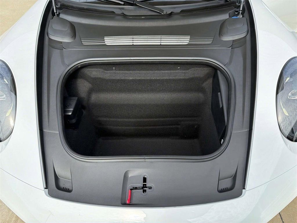 Certified 2026 Porsche 911 Carrera image 29