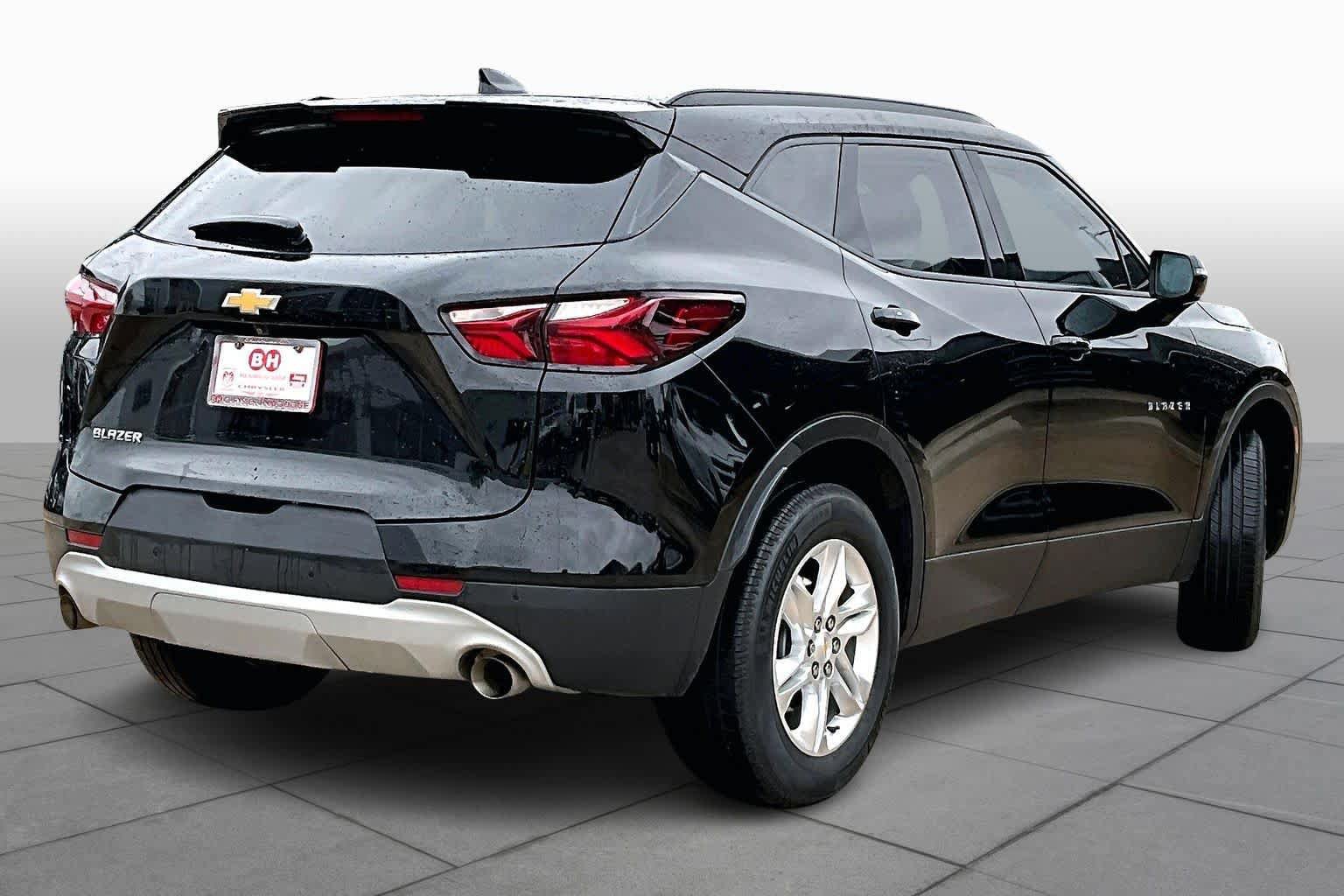 Used 2022 Chevrolet Blazer LT image 12