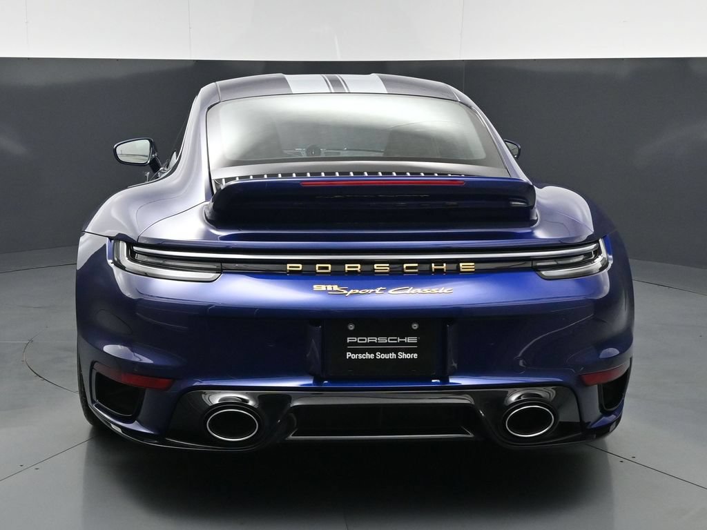 Used 2023 Porsche 911 Sport Classic RWD image 9