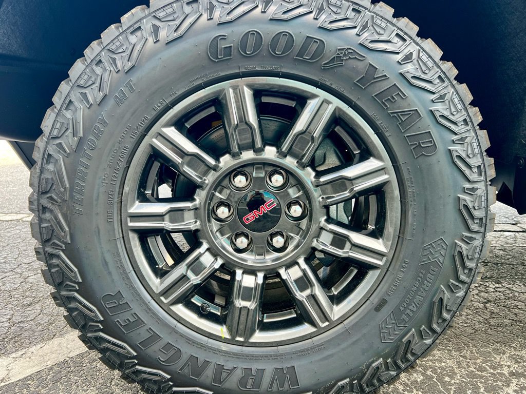 New 2026 GMC Sierra 1500 AT4X AWD/4WD image 22