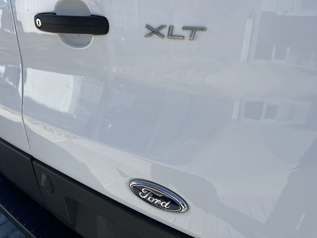 Used 2024 Ford Transit 350 XLT image 9