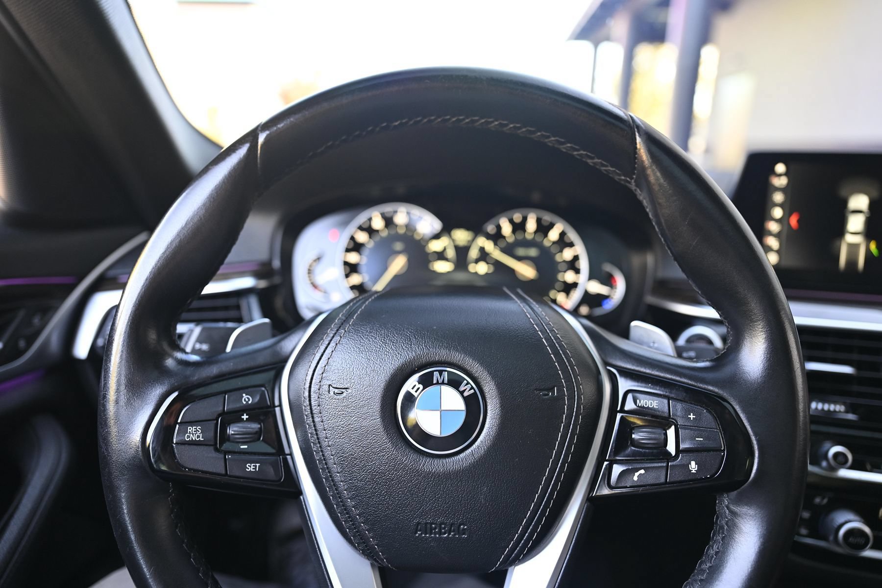 Used 2018 BMW 530i RWD image 28