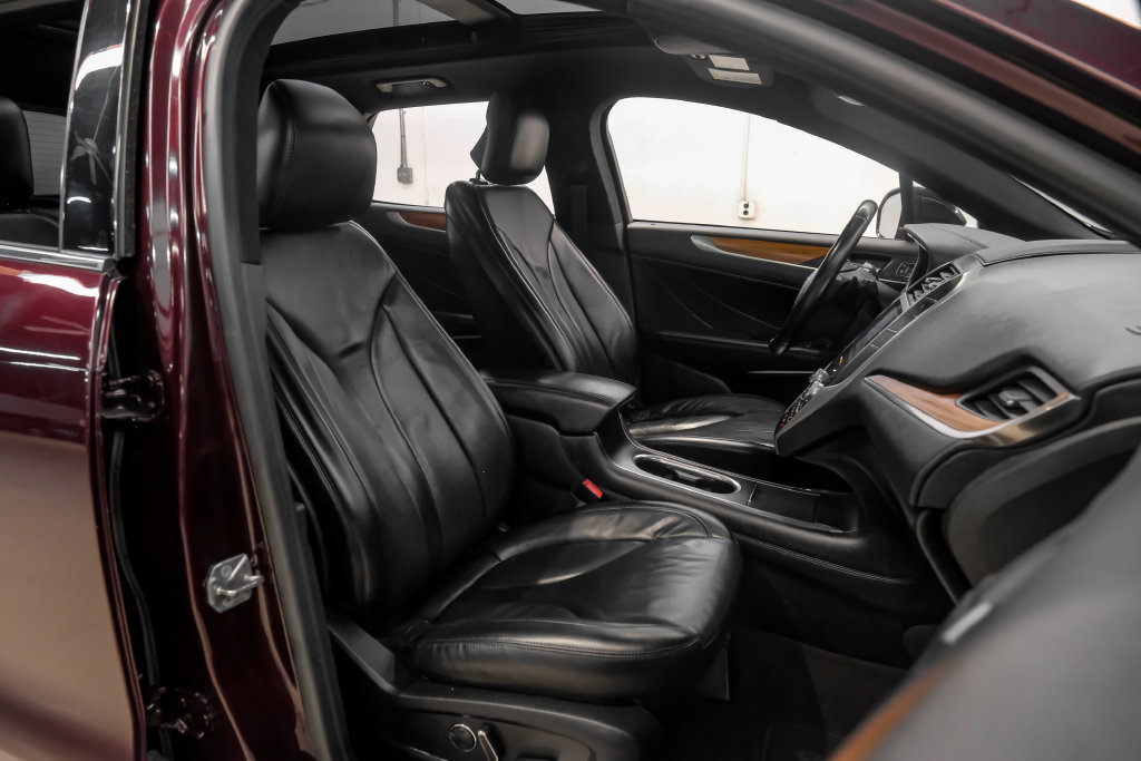Used 2019 Lincoln MKC Select w/ Select Plus Package FWD image 43