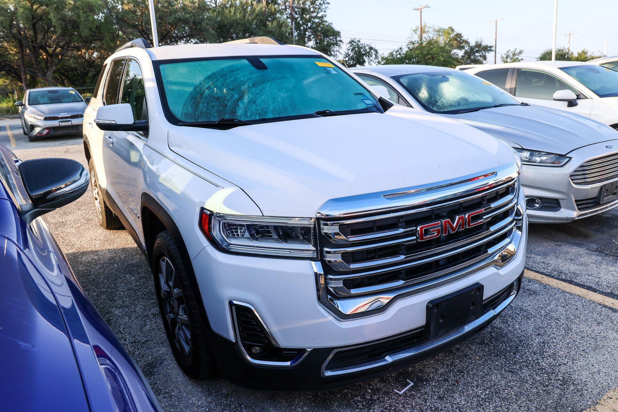 Used 2020 GMC Acadia SLT FWD image 5