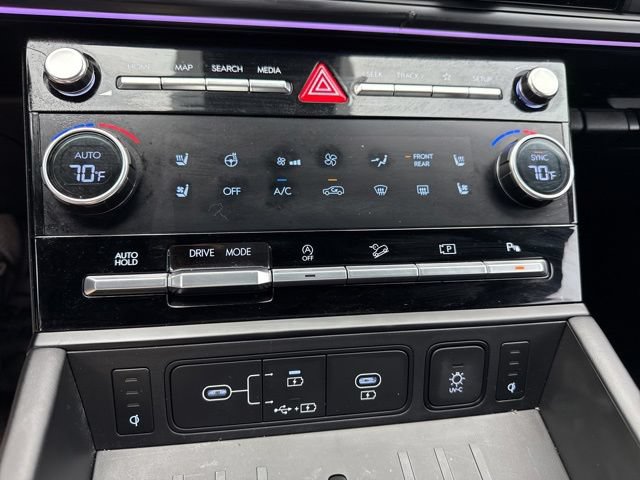 Used 2025 Hyundai Santa Fe Calligraphy FWD image 28