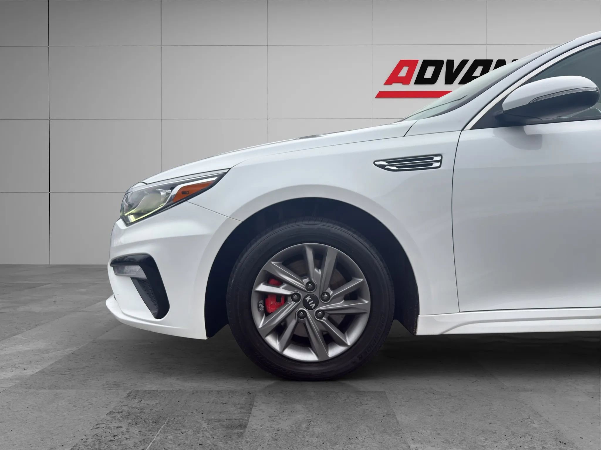 Used 2020 Kia Optima LX FWD image 9