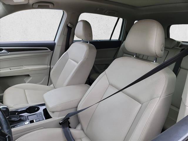 Used 2018 Volkswagen Atlas SEL FWD image 12