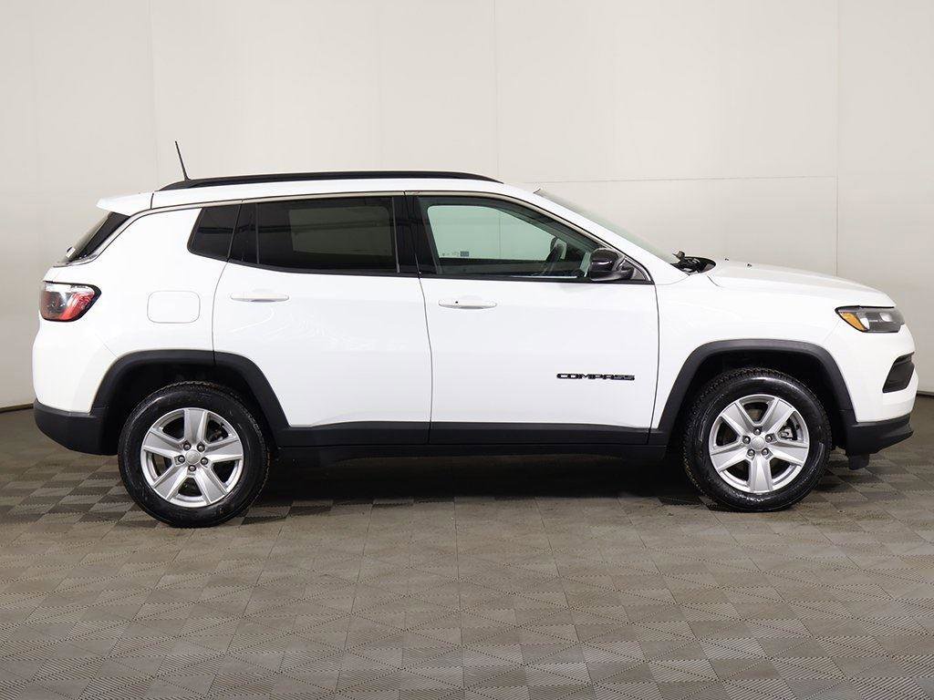 Used 2022 Jeep Compass Latitude w/ Convenience Group image 15