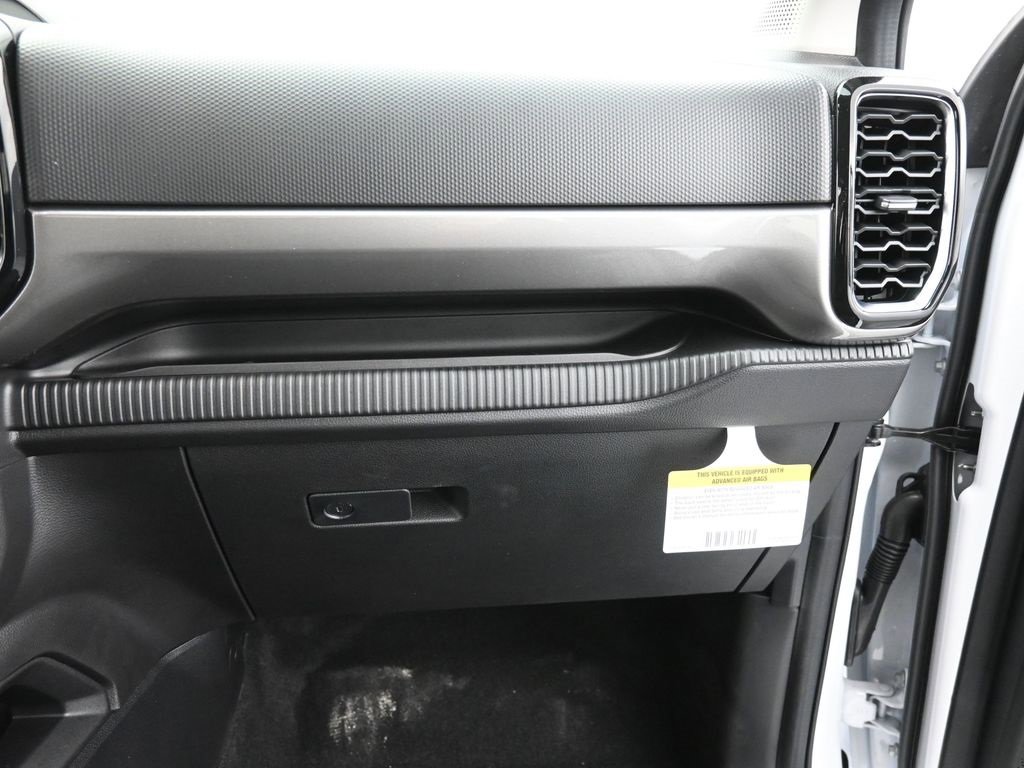 New 2025 Ford Ranger XLT w/ Equipment Group 301A High image 23