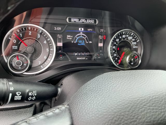 Used 2020 RAM 1500 Laramie AWD/4WD image 26