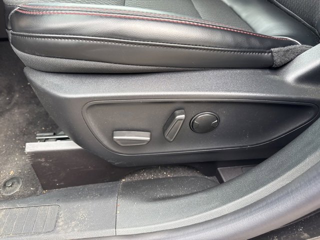 New 2025 Ford Escape ST-Line w/ Equipment Group 301A image 28