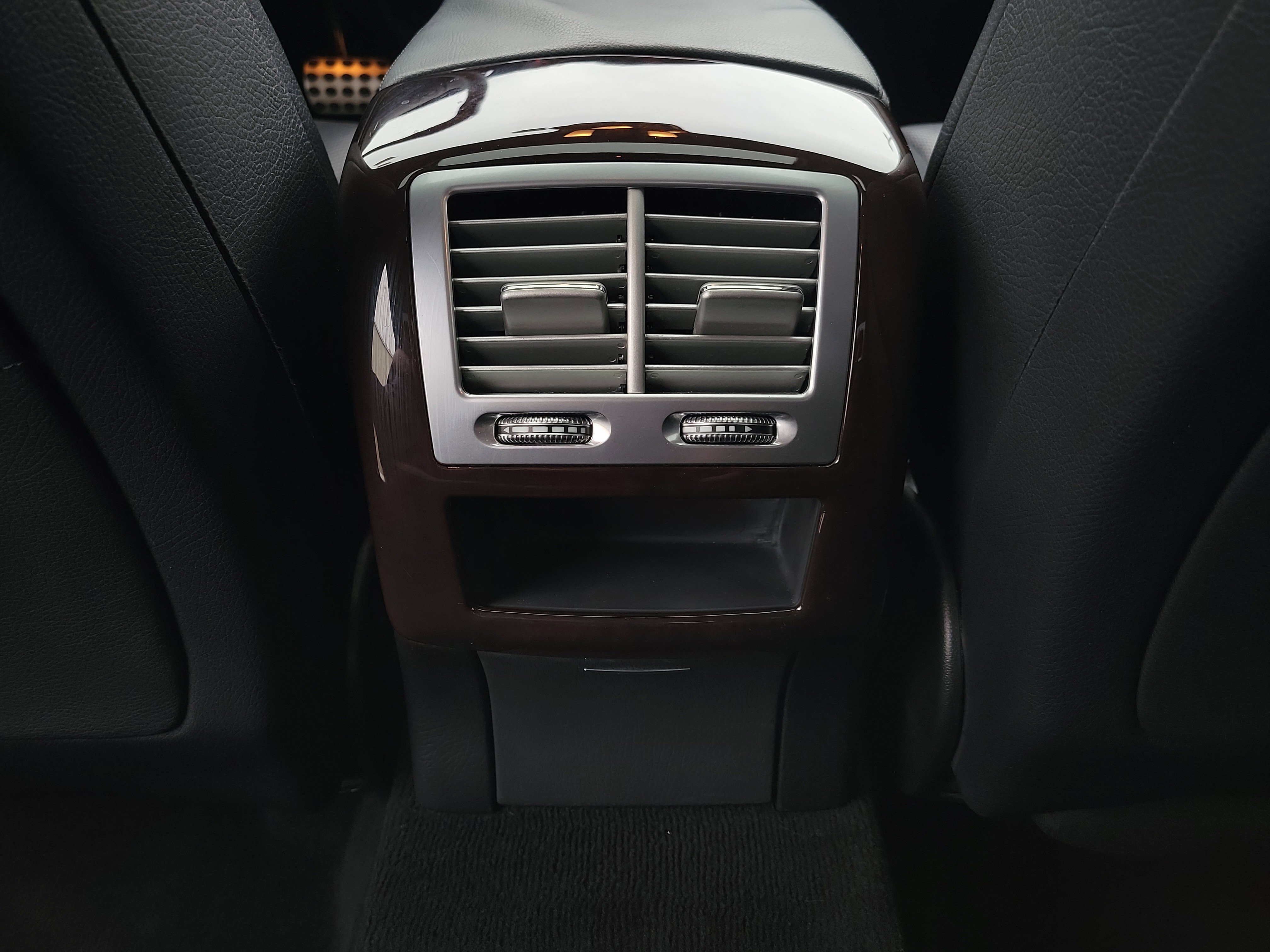 Used 2013 Mercedes-Benz S 550 image 26