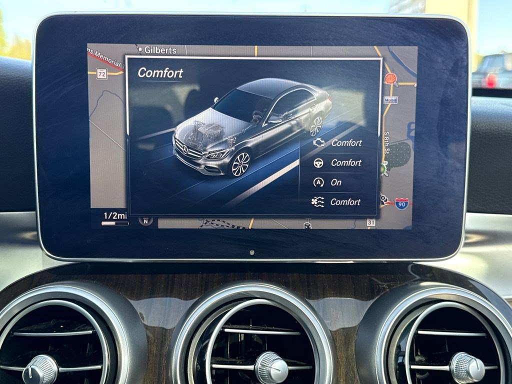 Used 2016 Mercedes-Benz C 300 4MATIC Sedan image 28