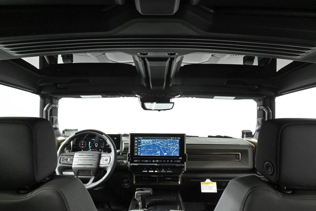 New 2025 GMC Hummer EV 3X w/ LPO, Illumination Package image 18