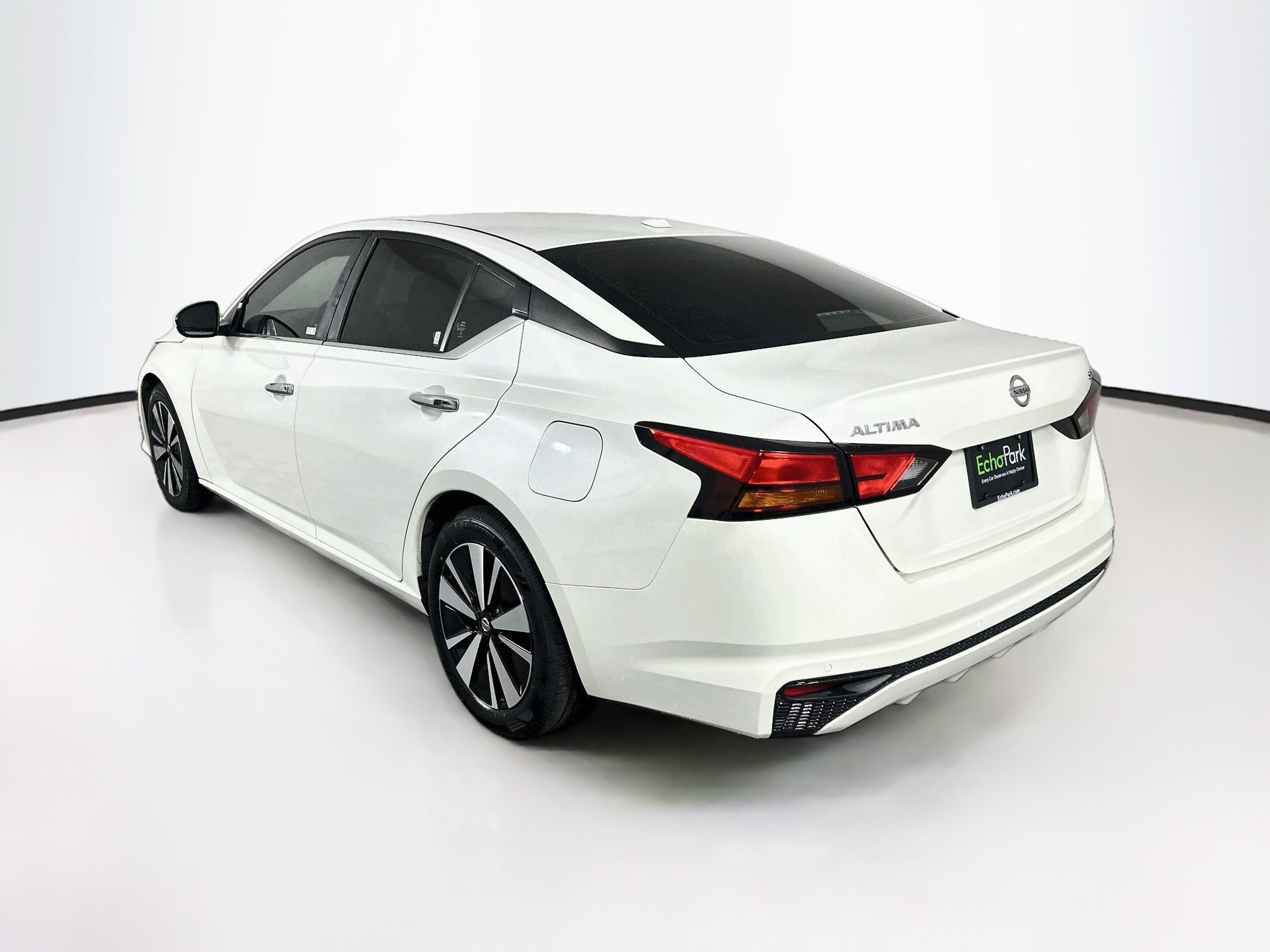 Used 2021 Nissan Altima 2.5 SV FWD image 5