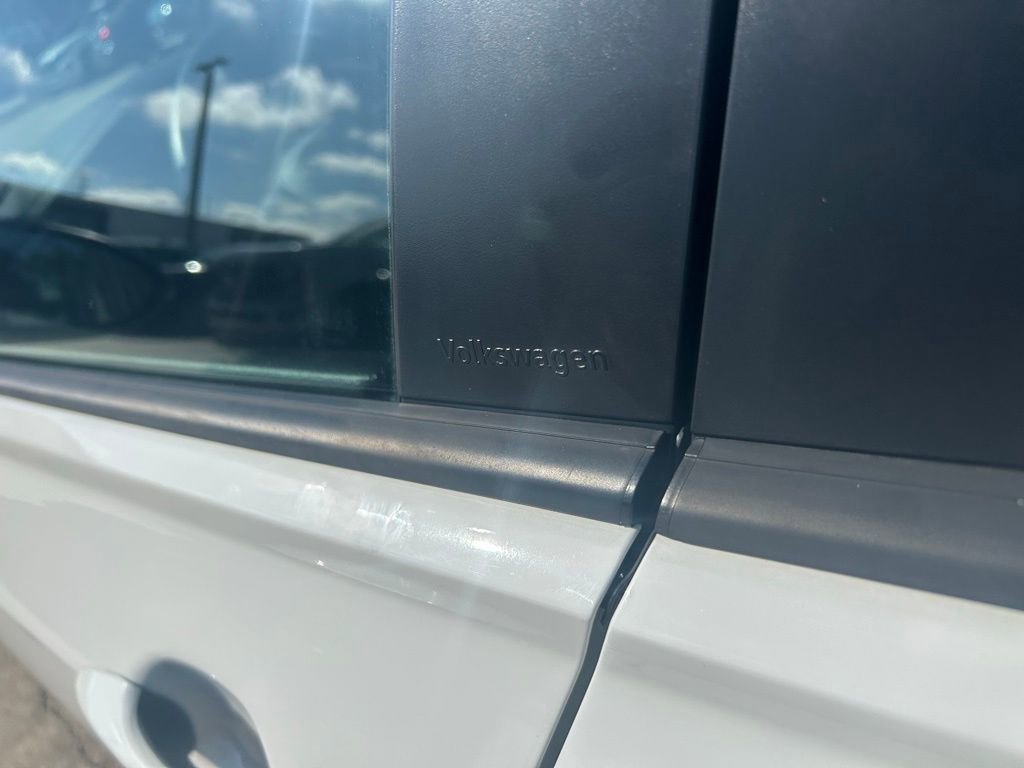 Used 2023 Volkswagen Jetta GLI Autobahn w/ GLI Black Package image 29