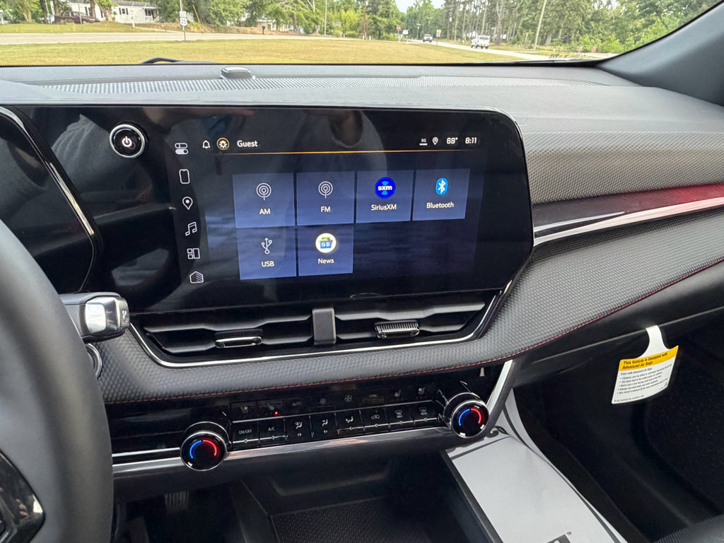 New 2026 Chevrolet Equinox RS w/ Convenience Package III FWD image 16