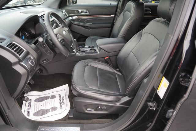 Used 2017 Ford Explorer Limited image 9