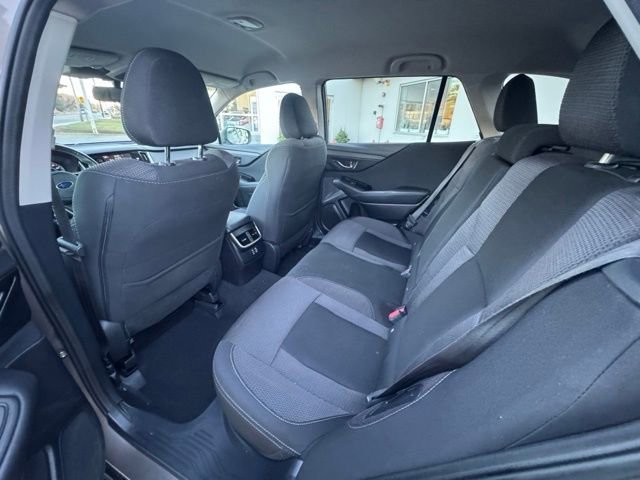 Used 2023 Subaru Outback Premium image 10