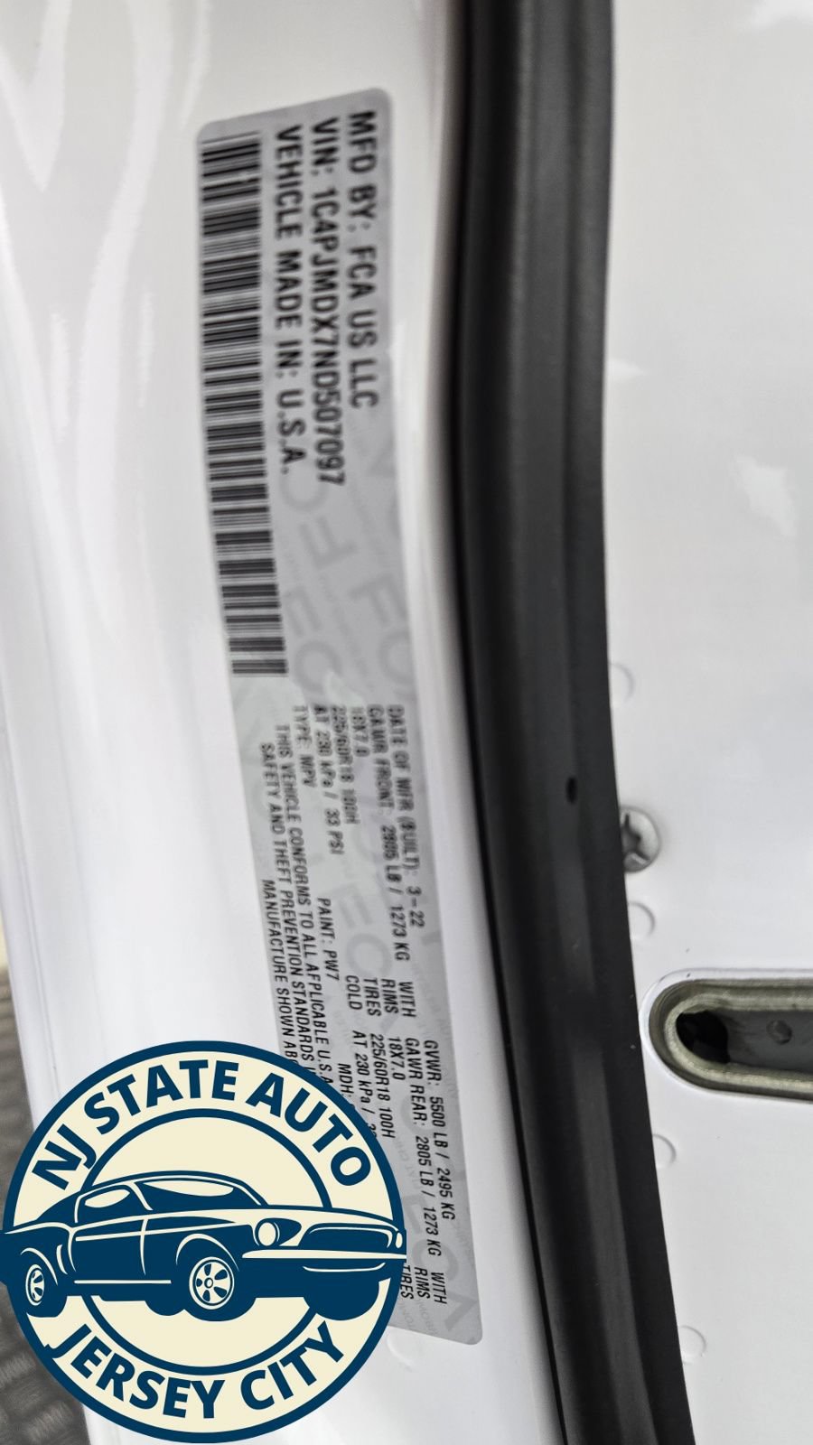 Used 2022 Jeep Cherokee Limited AWD/4WD image 24