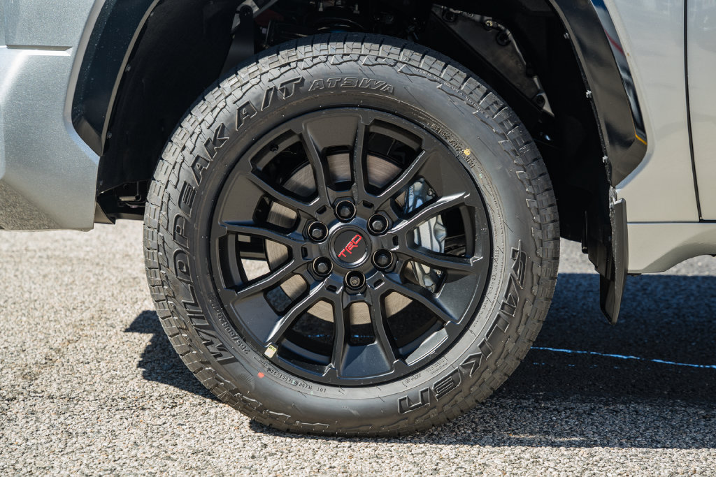 New 2026 Toyota Tundra Platinum w/ TRD Off-Road Package AWD/4WD image 20