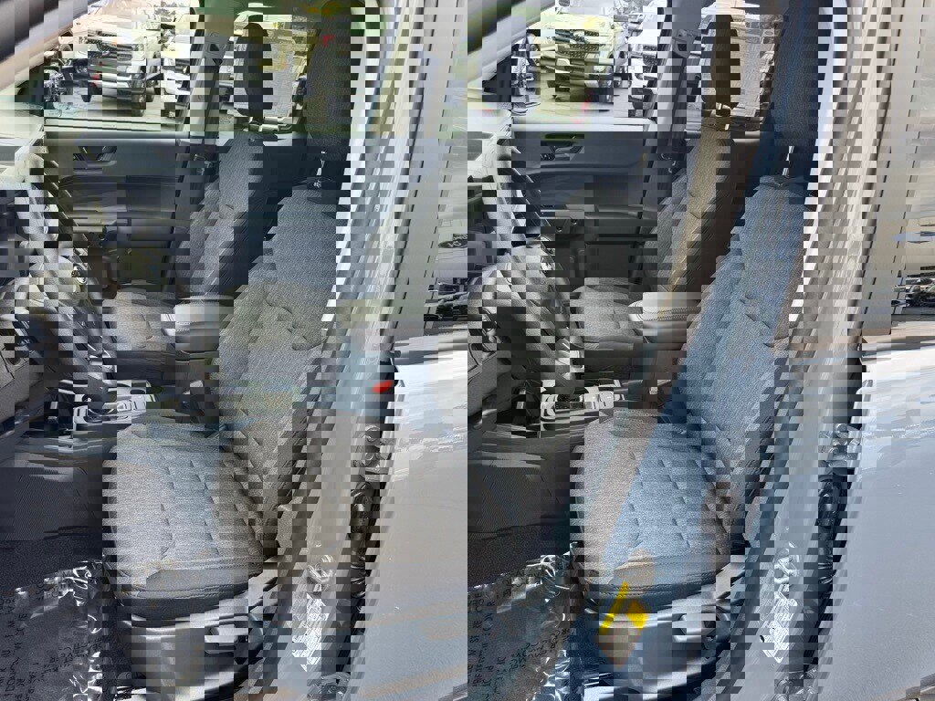 New 2025 Ford Maverick XLT w/ Black Appearance Package image 18