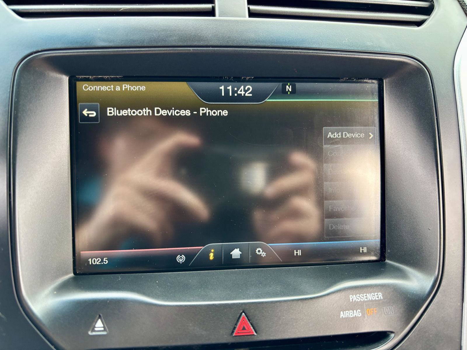 Used 2015 Ford Explorer XLT image 16