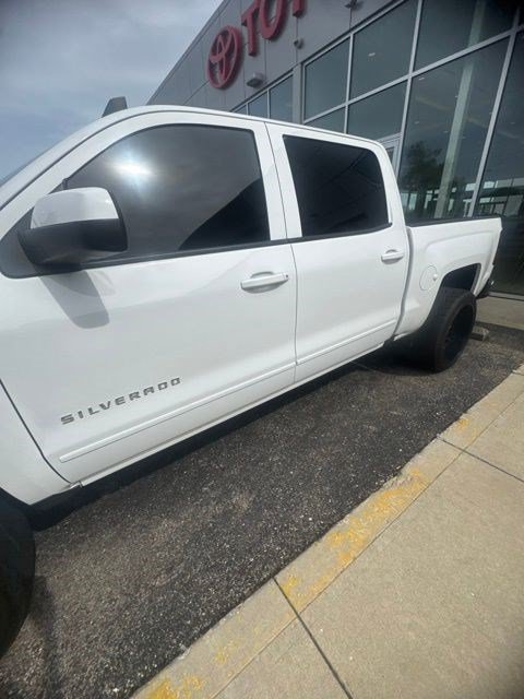 Used 2018 Chevrolet Silverado 1500 LT w/ All Star Edition AWD/4WD image 6