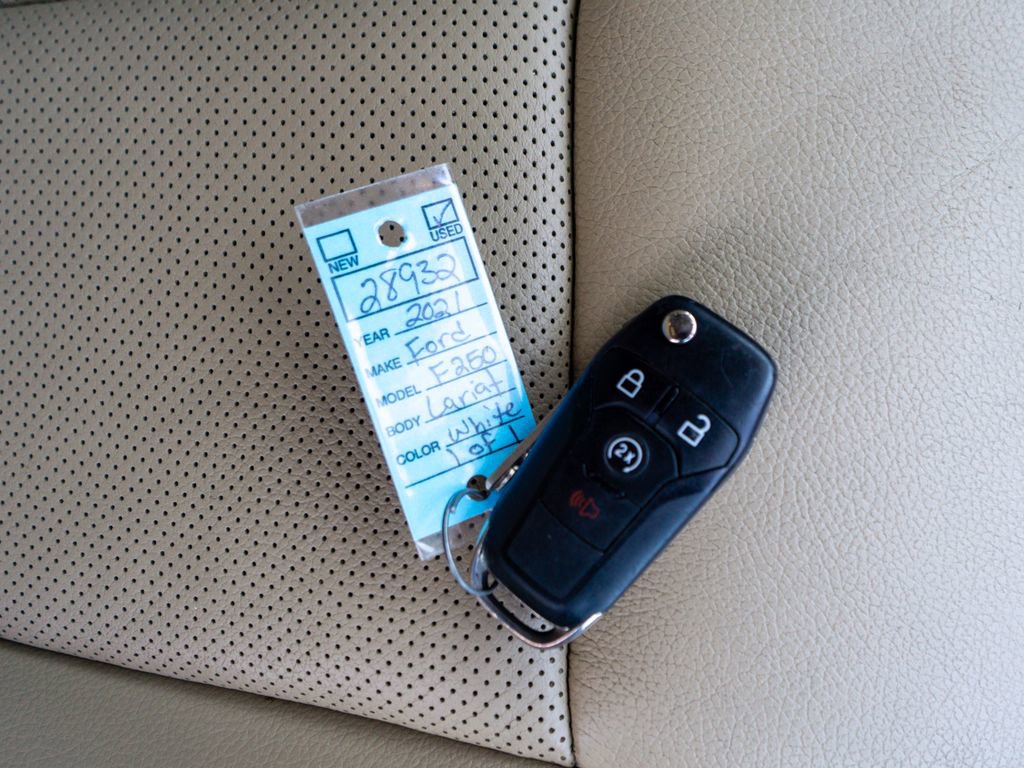 Used 2021 Ford F250 Lariat w/ Chrome Package image 38