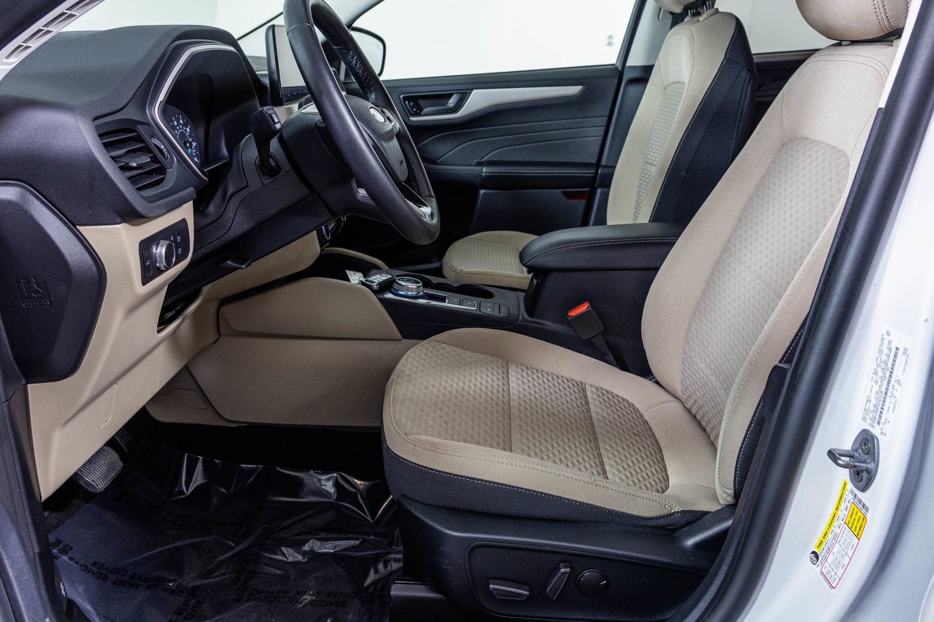 Used 2022 Ford Escape SE w/ Convenience Package image 23