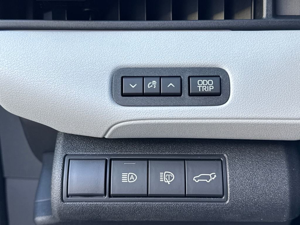 New 2026 Subaru Solterra Premium image 29