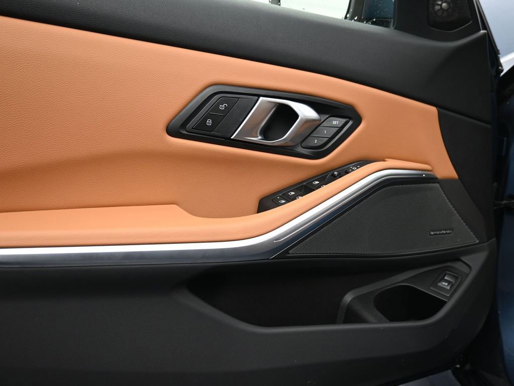 New 2025 BMW 330i xDrive Sedan w/ Premium Package image 9