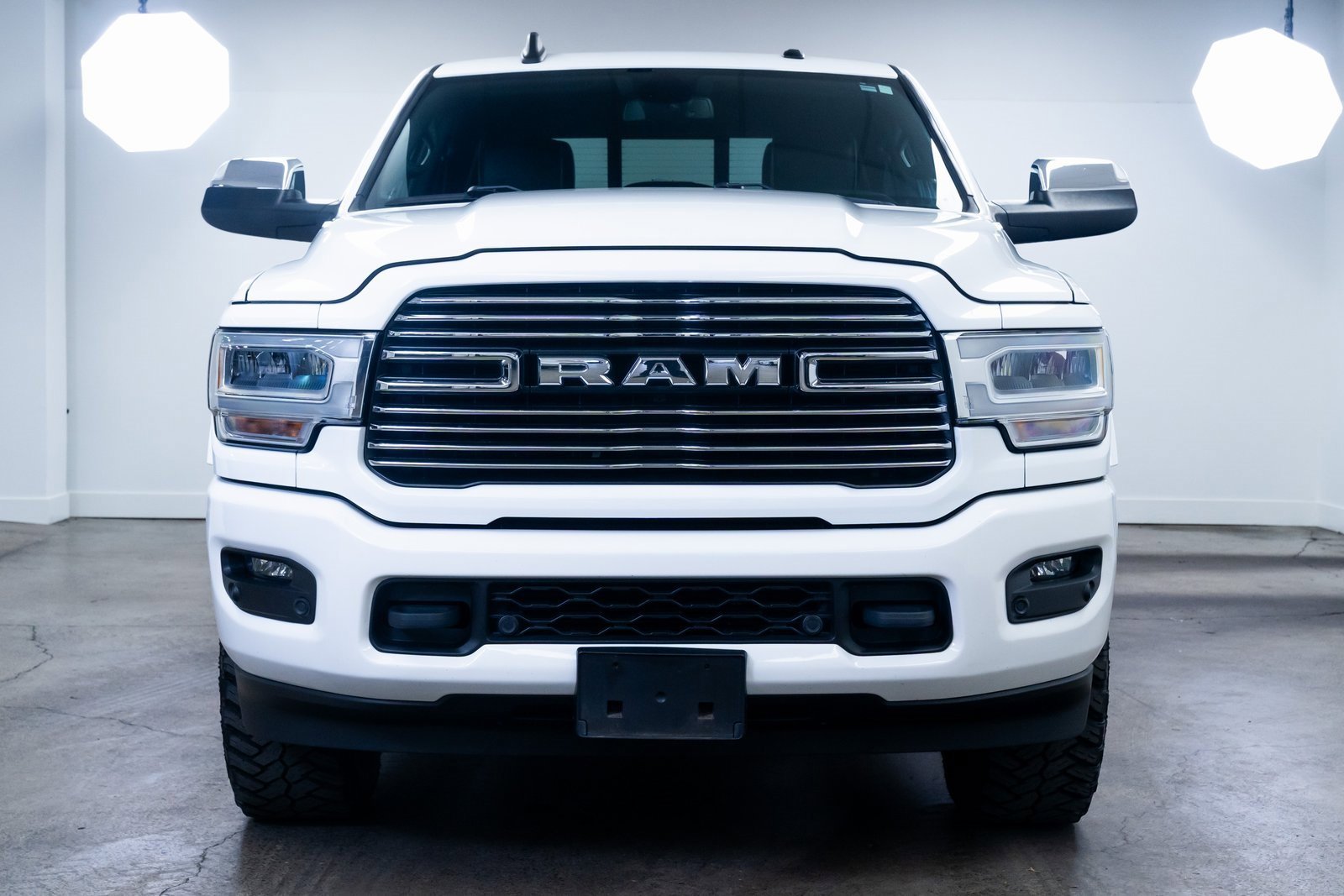 Used 2019 RAM 2500 Laramie image 2