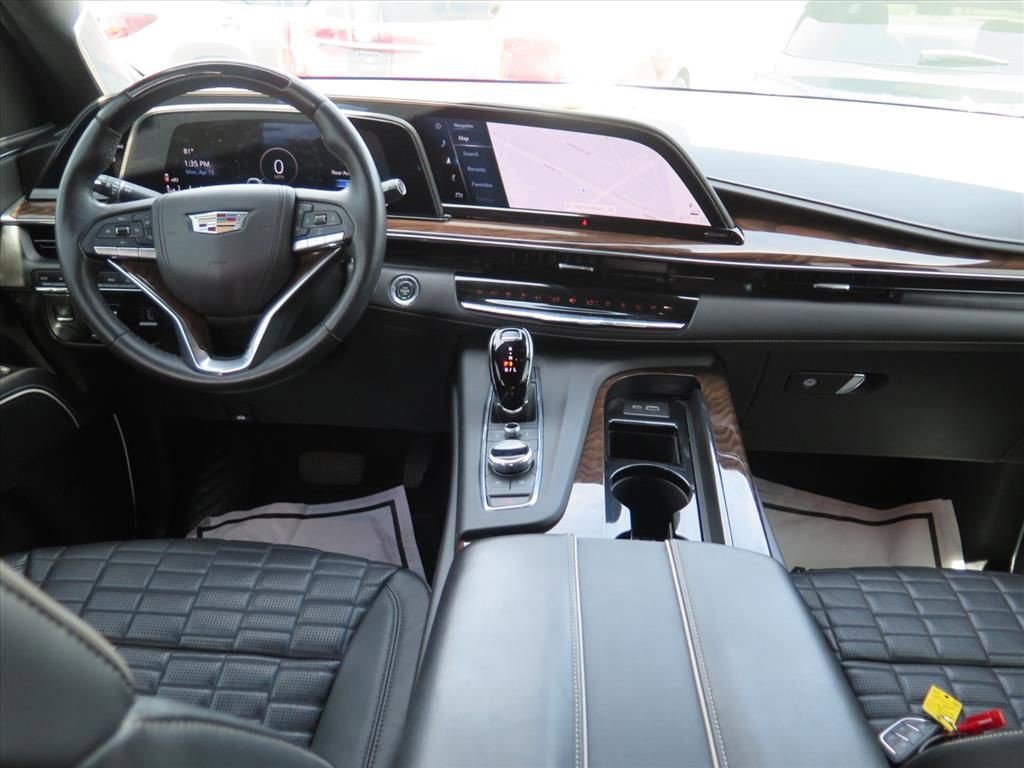 Certified 2023 Cadillac Escalade Sport Platinum w/ LPO, ONYX Package image 23